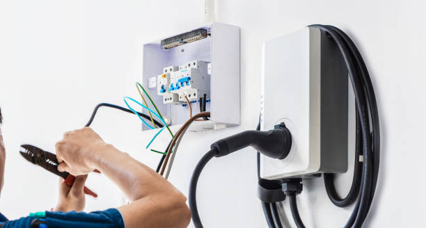 Best 24-Hour Electrician  in Salt Creek Commons, IN
