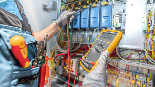 Best Electrical Contractors for Businesses  in Salt Creek Commons, IN