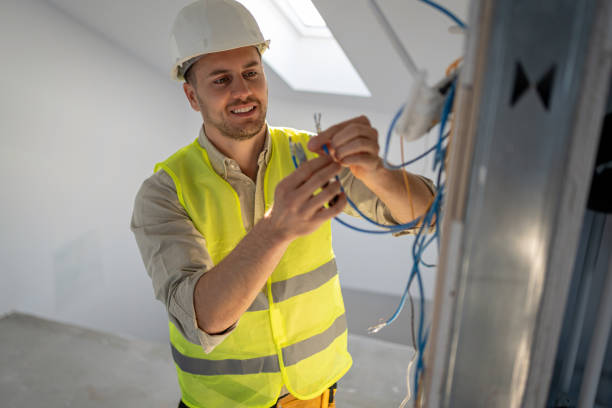 Best Affordable Electrician  in Salt Creek Commons, IN